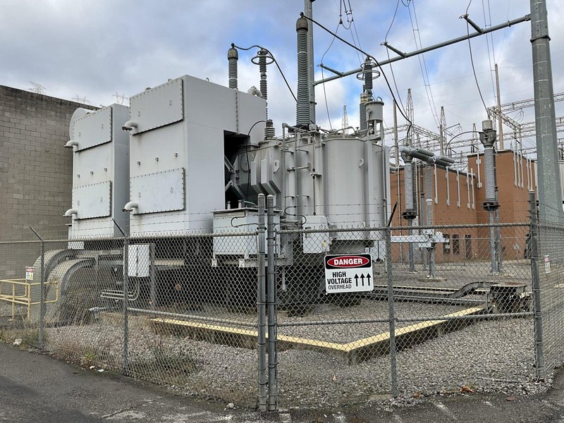 #3 cranker (not available now) HICO Three Phase Shell Form Transformer, Rated Capacity  81000/108000/135000 KVA, 345000 HV, 13800 XV, 13800 LV, Class ONAN/ONAF1/ONAF2