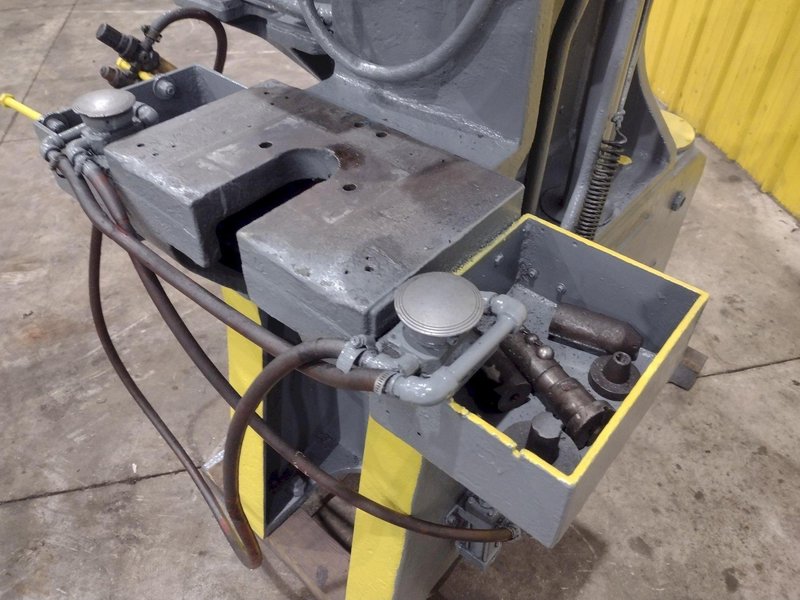 10 TON GREENERD HP-10-X C FRAME HIGH SPEED HYDRAULIC PRESS 16" STROKE X 20 HP: YOBRO #24266