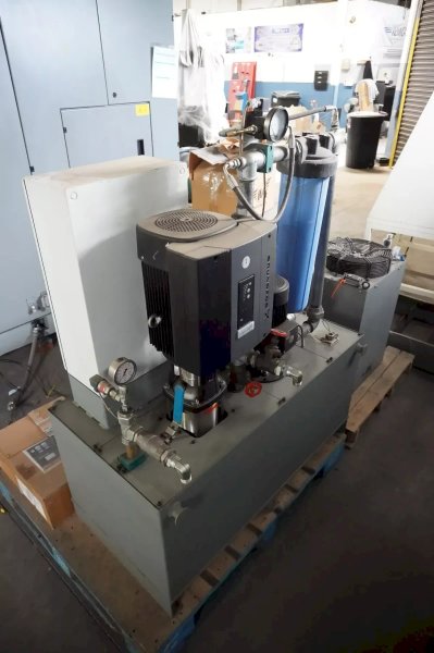 DMG SAUER Ultrasonic 20 Linear CNC Vertical Machining Centers