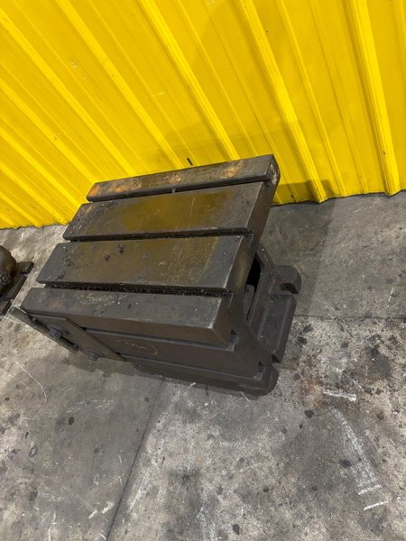 18" X 24" CARLTON BOX T SLOT DRILL TABLE WORKHOLDING: YOBRO #24613