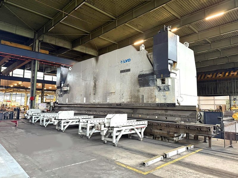 LVD PPEB - 2000 ton x 14 meter CNC