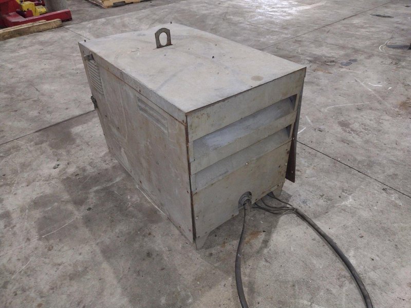 LINCOLN MODEL IDEALARC #R3S-600 WELDER POWER SUPPLY: STOCK# 23618