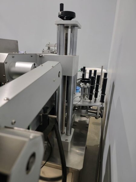 Jorestech OMICRON-2 Automatic Front and Back Labeler for Flat and Round Bottles, 2020