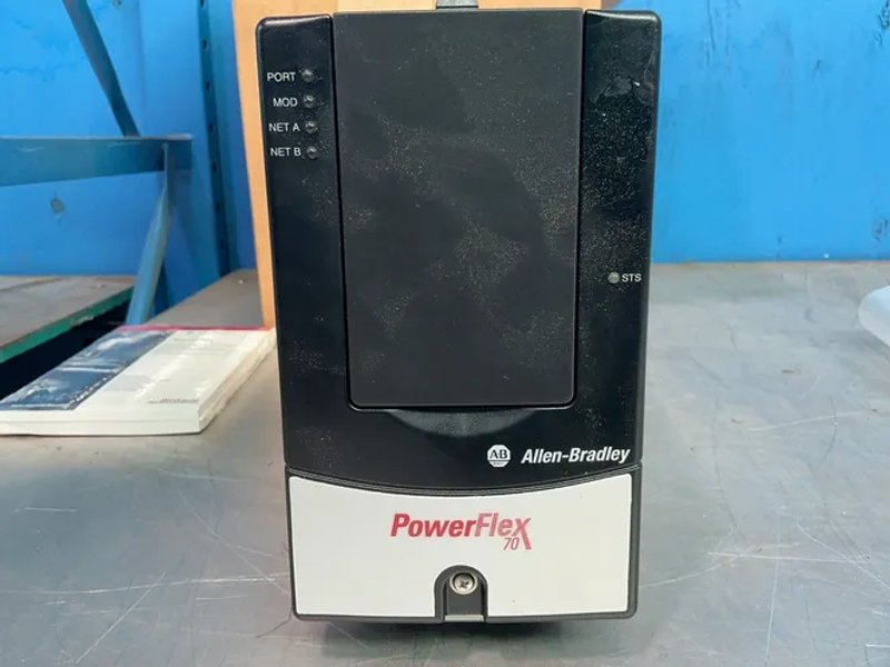 Allen Bradley 1/0.75 Hp Powerflex 70 Variable Frequency Drive - 20ad2p1a0aynnnn