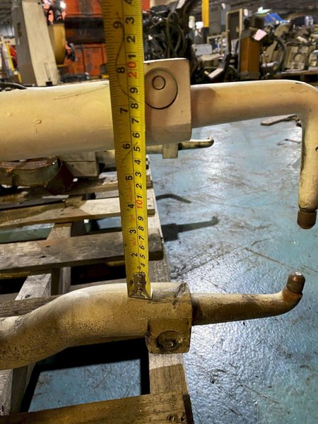 MILCO 665-12003-132 Pinch Type Weld Gun USED