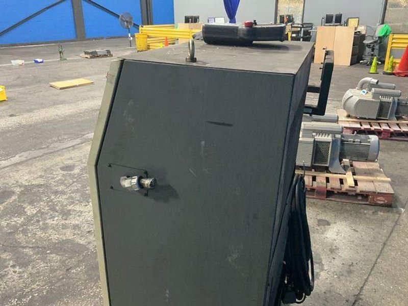Fanuc  Robot Controller  - A05b-2453-b152 / R-j3ib
