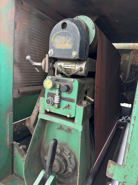 36" TIMESAVER 337M-1 DRY BELT GRINDER/SANDER. STOCK # 0903824.