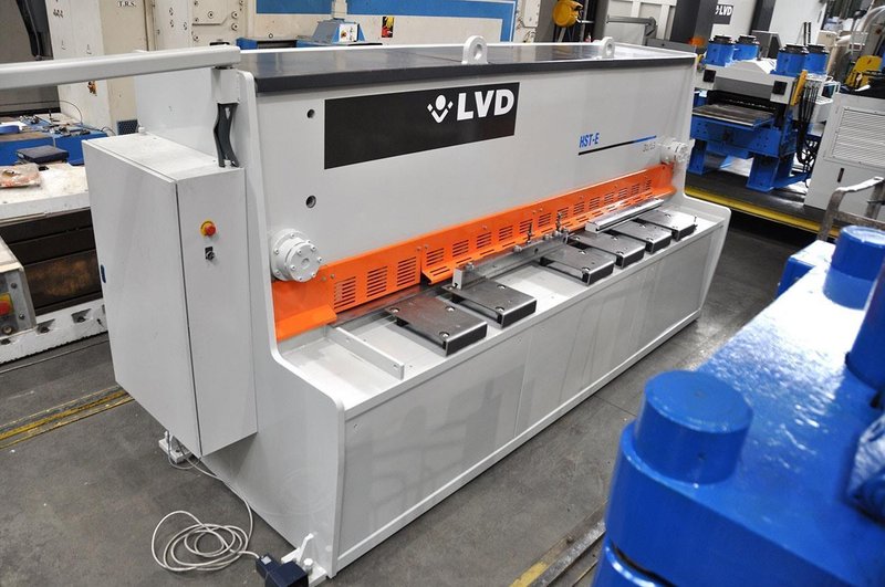 LVD HST-E - 3100 x 13 mm CNC
