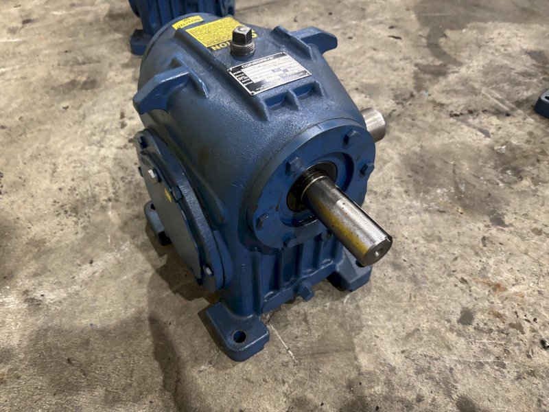 30:1 RATIO CONEDRIVE MODEL #H040-4 REDUCER GEARBOX: YOBRO #23891