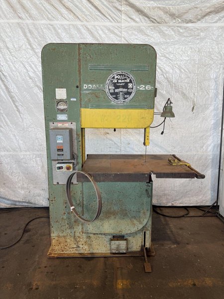 26" DOALL V-26 VERTICAL BANDSAW. STOCK #1000125