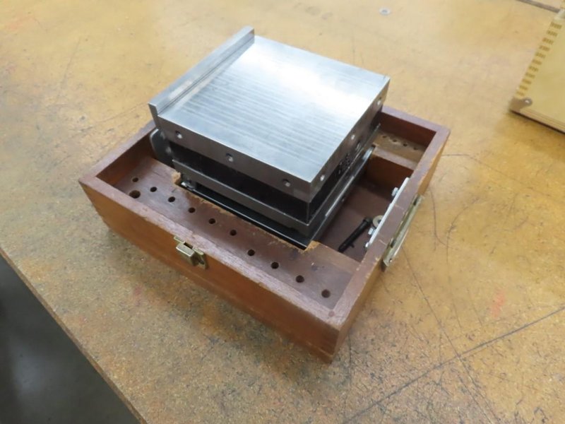 Hermann Schmidt 6" X 6" Sine Chuck- Auction Item