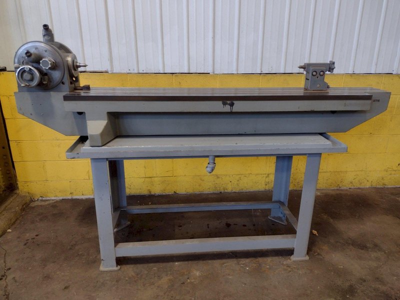 LEITZ OTICAL DIVIDING HEAD WITH TAILSTOCK, BED &amp; STAND: STOCK 17369