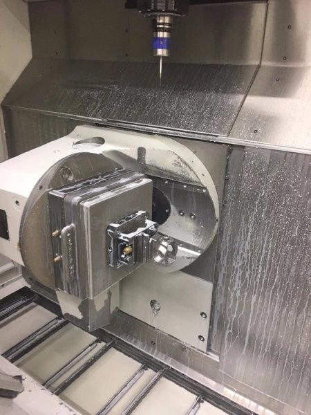 2007 AGIE MIKRON UCP 600 VARIO 5-AXIS | Machining Centers, Horizontal