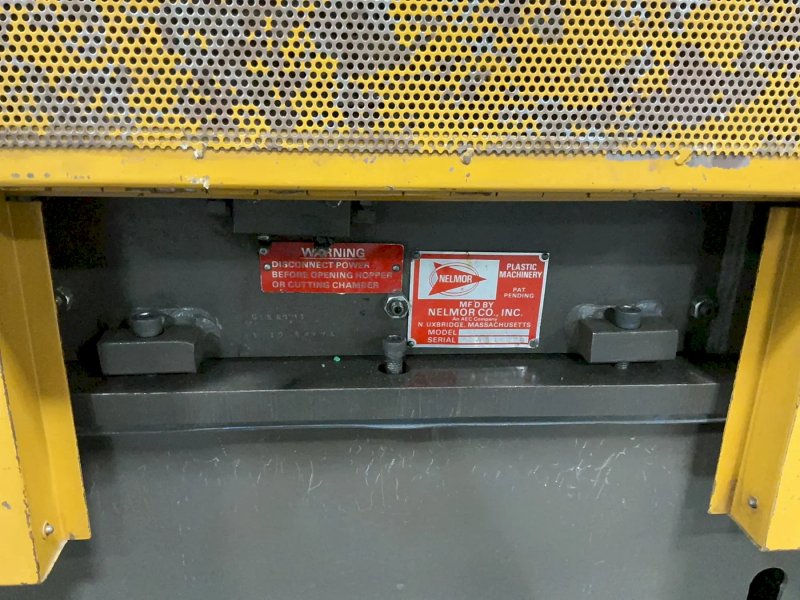 Nelmor 12” X 28” X 11” Granulator - G1220m1