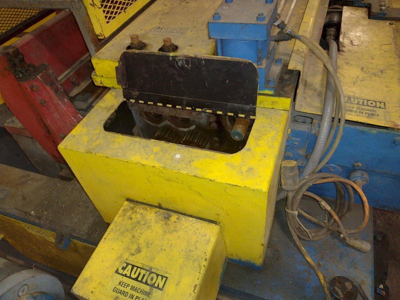 48" X 18 GA BRADBURY "BOSS-48" COIL STRAIGHTENER &amp; FYLING SHEAR STOCK #3190