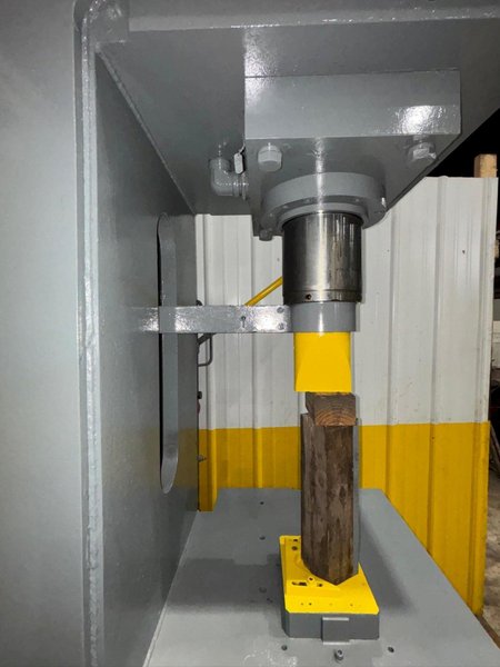 100 TON KR WILSON C-FRAME HYDRAULIC PRESS 18" STROKE: YOBRO #24255