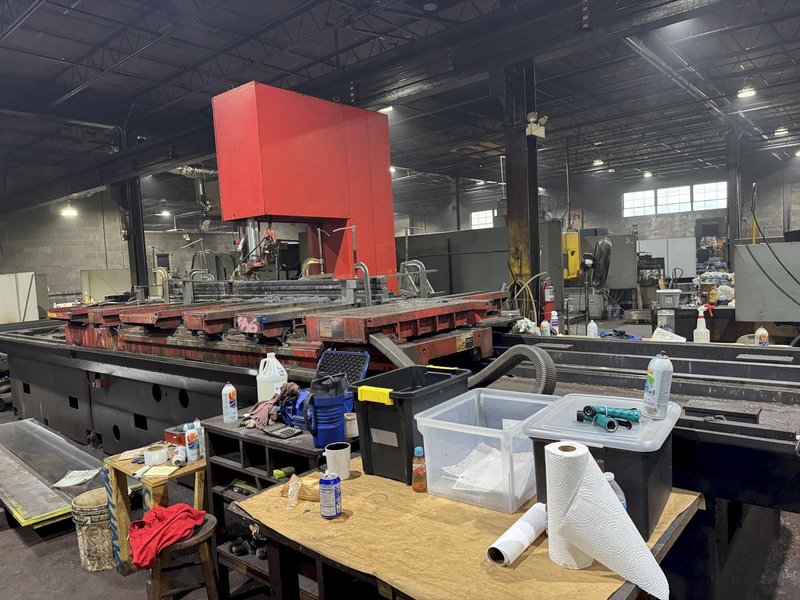 Amada Vertical Band Block/Plate Saw Model VM-3800