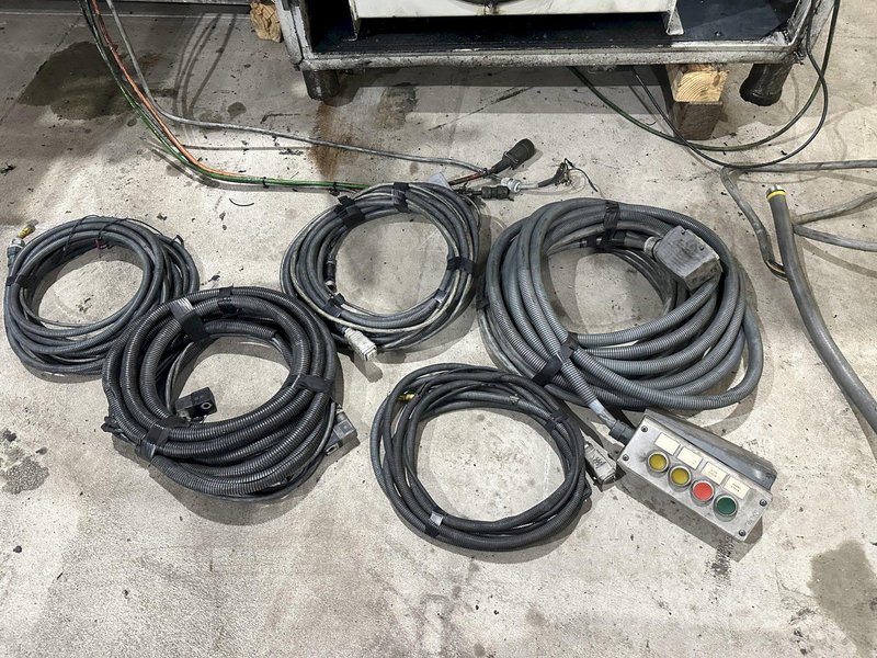 30" x 14 GA DALCOS MODEL #PXN-800 AUTOMATIC COIL HYDRAULIC PUNCHING MACHINE: STOCK #20332