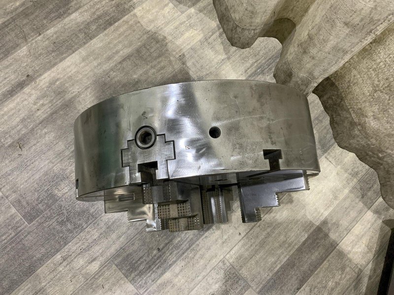 21" GISHOLT 4 JAW LATHE CHUCK: STOCK #81573