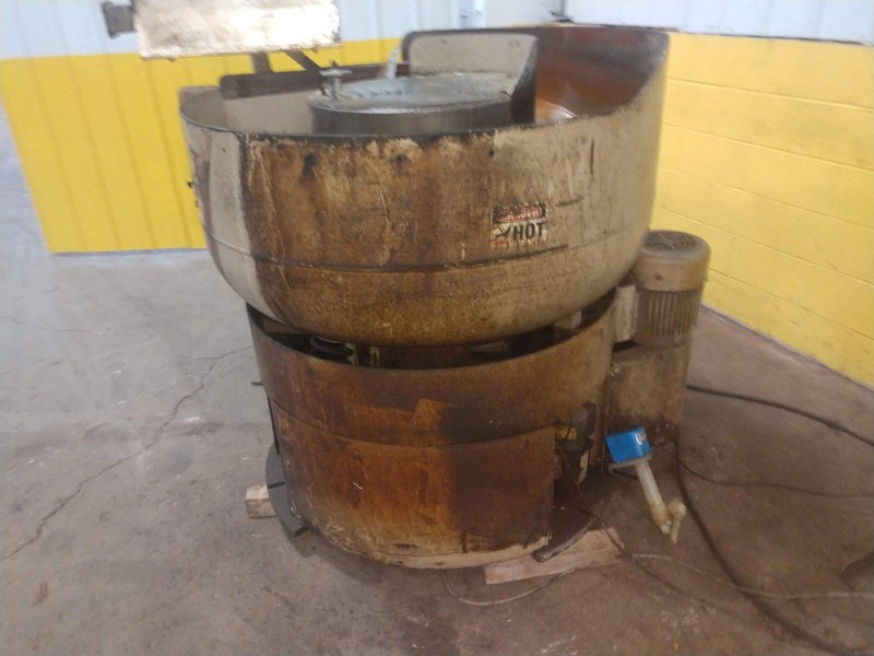 5 CUBIC FOOT ROTO-FINISH MODEL #ER-405D-00-A30 "SPIRATRON" VIBRATORY BOWL FINISHER: STOCK #13508