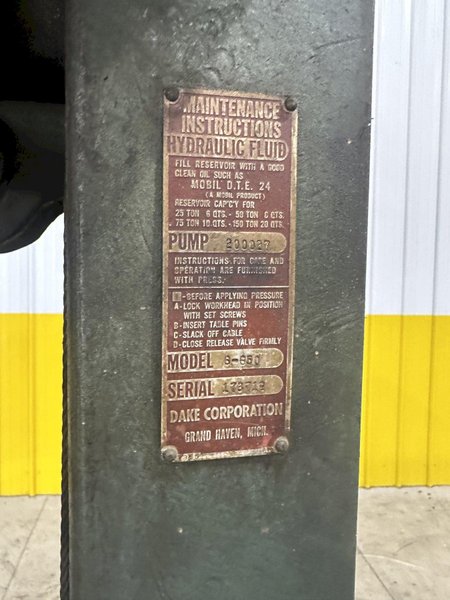 150 TON DAKE H FRAME HYDRAULIC PRESS: STOCK 21799