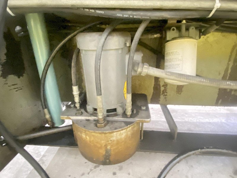 15" X 17" WF WELLS MODEL #F-15 TWIN POST HORIZONTAL BANDSAW: STOCK #21090