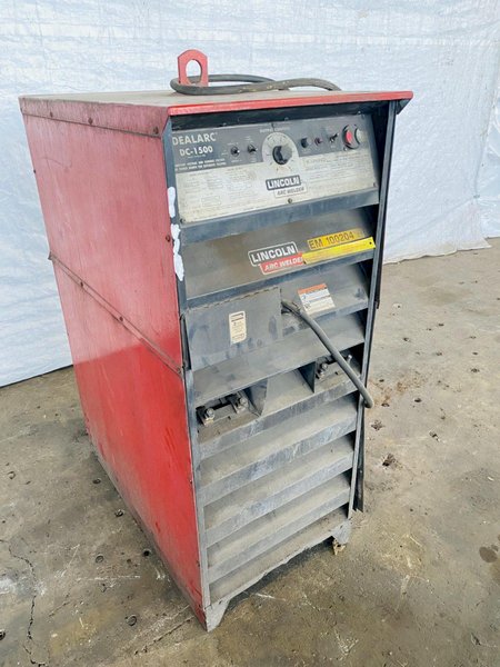1500 AMP LINCOLN IDEALARC DC-1500 WELDER. STOCK # 0631021