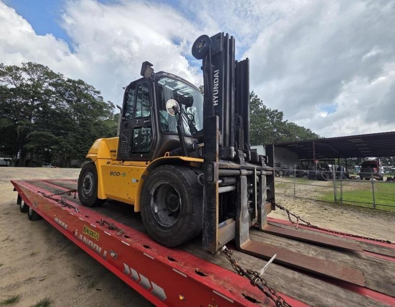 Hyundai 80 D-9 Forklift, 2022
