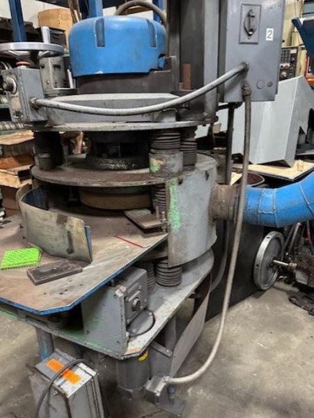 MOYER #7.5 18 2V, SPRING GRINDER, GRINDING WHEELS 18", ROTARY TABLE