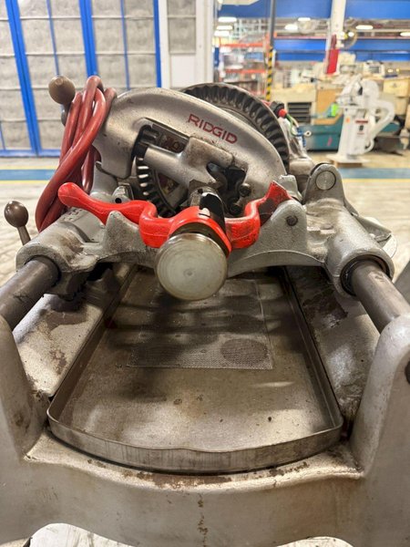 RIDGID 535 PIPE THREADING MACHINE USED