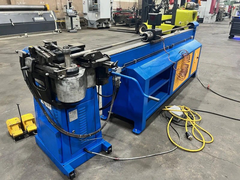 USED ERCOLINA 2.5" CAPACITY MODEL 030 MANDREL BENDER WITH 10' 2-AXIS POSITIONER YEAR: 2010