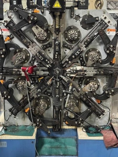 NUCOIL CNC COMPUTERIZED SPRING MACHNERY CNC SPRING FORMER