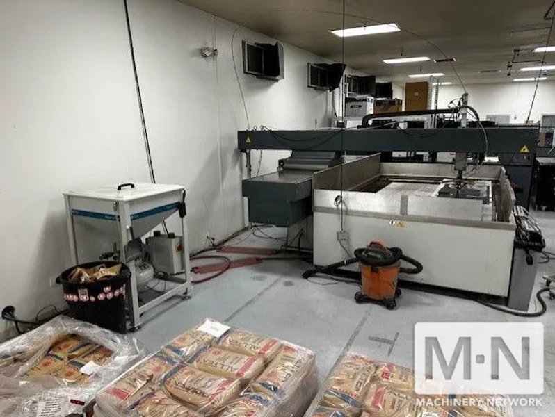2018 FLOW MACH 100 3120 WATERJET