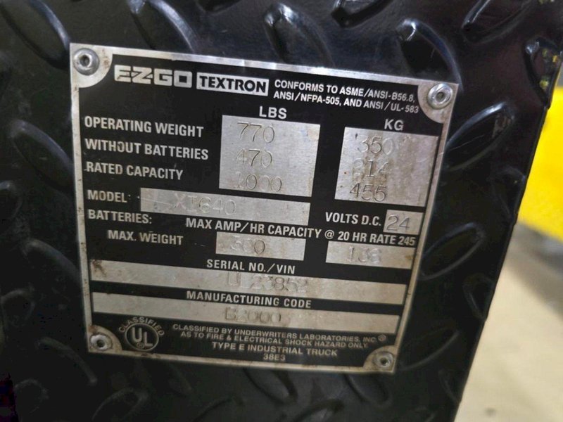 24 VOLT EZ-GO MODEL XI-640 TEXTRON CHASER/TUGGER CART #45: YOBRO #24641