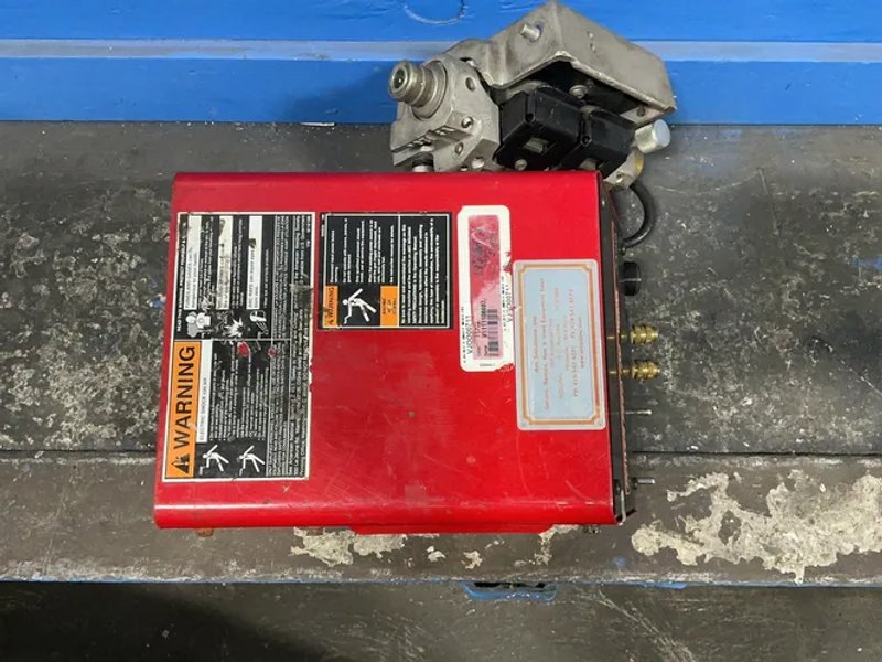 Lincoln Electric Wire Feeder - Power Feed 10m