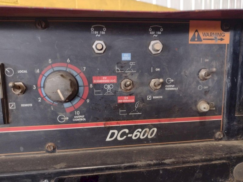 600 AMP LINCOLN MODEL #DC-600 WELDING POWER SOURCE: STOCK #16687