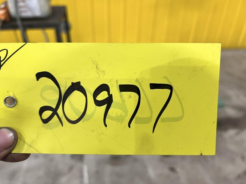 40" X 20" 660 LBS BISHAMON MODEL #X30SBI HYDRAULIC LIFT TABLE, 110V: STOCK #20977