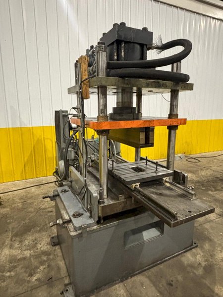100 TON ROLLFORM INC HYDRAULIC 4 POST CUTOFF &amp; POWER UNIT, 12" STROKE: YOBRO #24328
