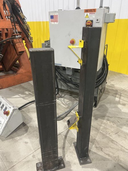 CHERRY INDUSTRIAL HYDRAULIC PALLET CLAMP &amp;  INVERTER ROLLOVER MACHINE: STOCK #20092
