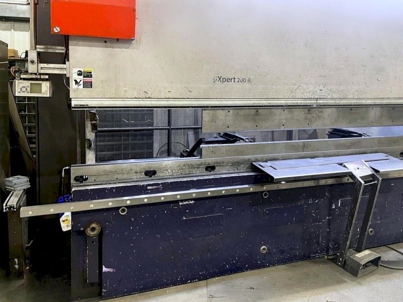 Bystronic Xpert 200/3100