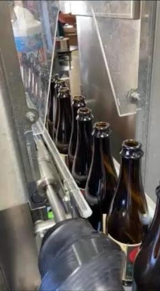 Kenworth Bottling Truck – 2016 – 12-Head GAI Filler &amp; Labeler – Mobile Wine Bottling Line