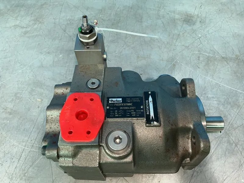 Parker  Axial Piston Pump  - Pv020r1k1aynmmc