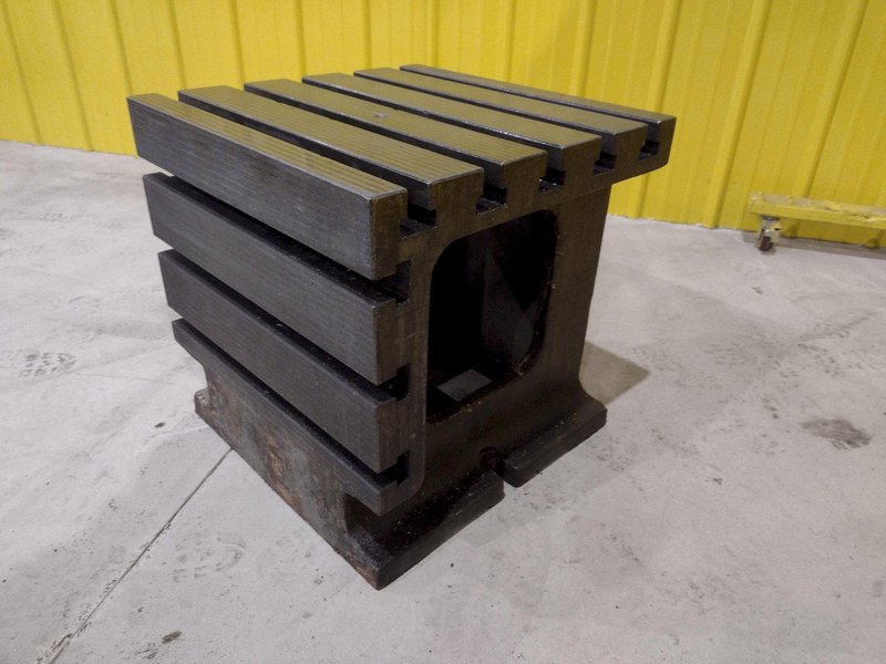 21.5" X 21.5" X 21.5" CARLTON BOX DRILL TABLE: STOCK 20474