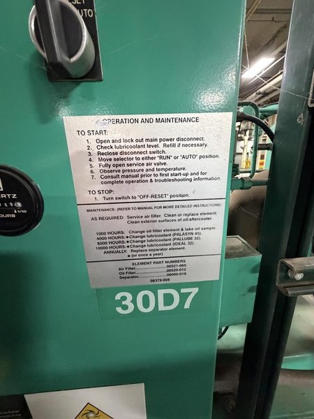 SULLIVAN PALATEK 30 HP ROTARY SCREW COMPRESSOR WITH ONLY 969 HOURS ON THE COUNTER.