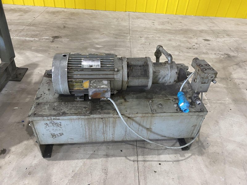 150 TON DAKE HORIZONTAL INCLINED HYDRAULIC WHEEL PRESS: STOCK #20382