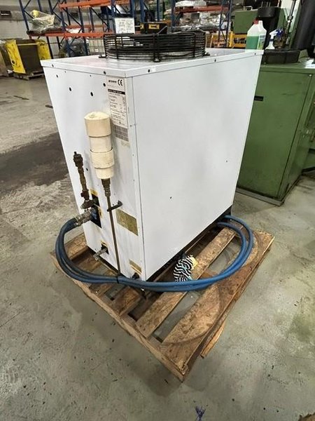 Chiller 3.9 kW