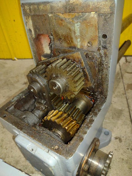 1.5" YODER MODEL #M1-1/2 ROLLFORMER HEAD: STOCK #23697