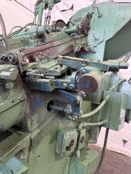 5/32" X 1-1/2" WATERBURY FARREL MODEL 10 THREAD ROLLER MACHINE. STOCK # 1223624.
