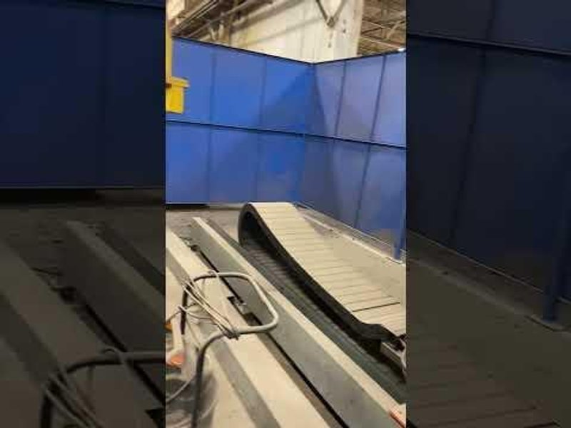 USED CLOOS HIGH PERFORMANCE DUAL STATION ROBOTIC WELDING CELL