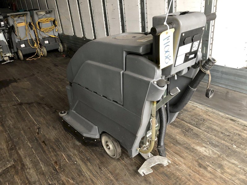 CASTEX MODEL FS-2000 AUTO FLOOR SCRUBBER: STOCK #14008